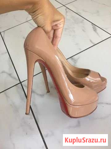 Christian louboutin lady peep Ленина - изображение 1