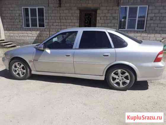 Opel Vectra 1.8 МТ, 1999, 360 000 км Нальчик