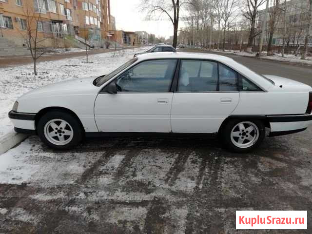 Opel Omega 2.0 МТ, 1991, 208 000 км Оренбург - изображение 1