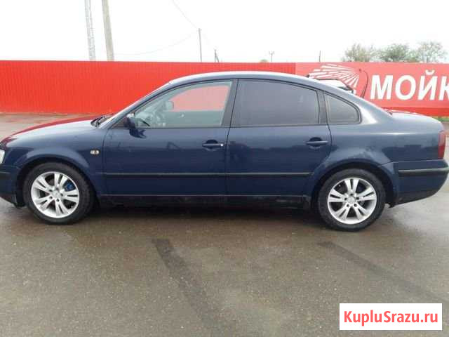 Volkswagen Passat 1.6 МТ, 1997, 358 000 км Зеленокумск - изображение 1