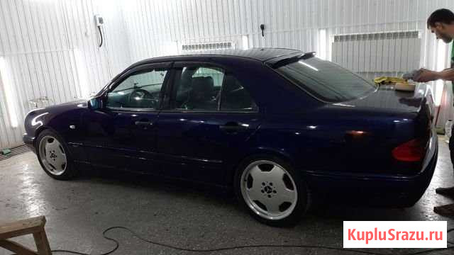 Mercedes-Benz E-класс 3.2 AT, 1998, 350 000 км Аргун - изображение 1