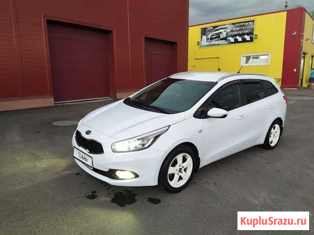 KIA ceed 1.6 AT, 2013, 128 000 км Брянск - изображение 1