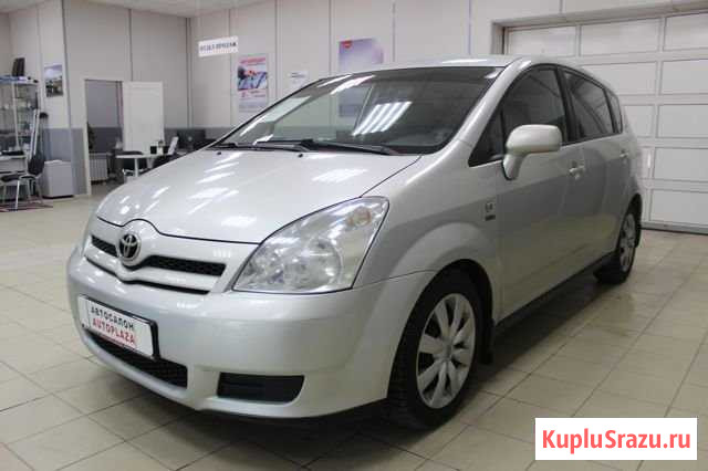 Toyota Corolla Verso 1.8 МТ, 2005, 187 000 км Мурманск - изображение 1