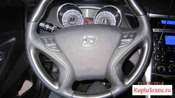 Hyundai Sonata 2.0 AT, 2011, 105 000 км Омск