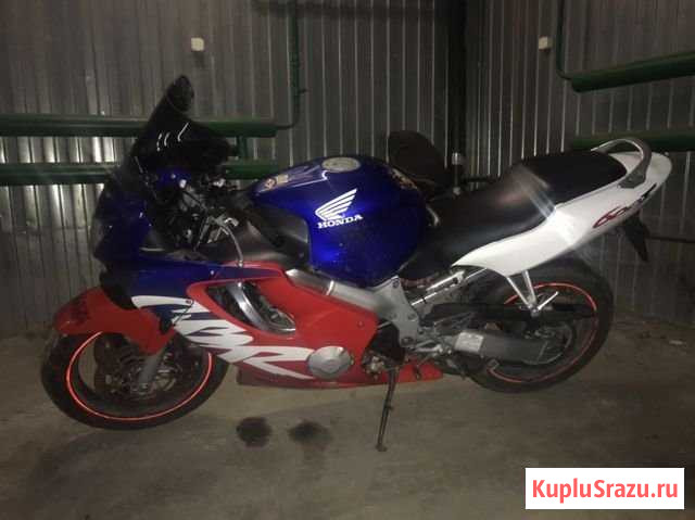 Продаю Хонду CBR 600 f4 2000г Шахты - изображение 1