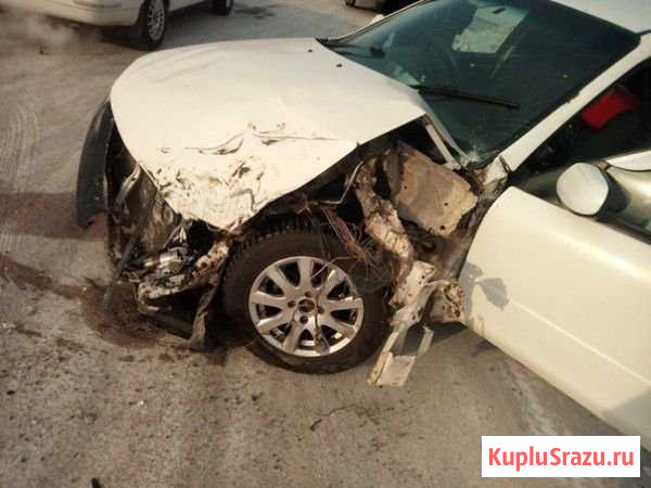 Mazda Familia 1.5 AT, 2000, битый, 140 000 км Братск - изображение 1