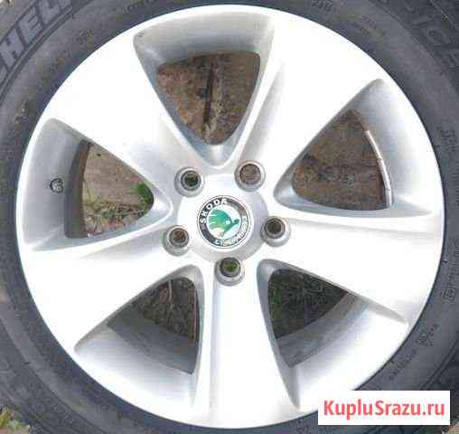 Оригинальные Skoda Moon R16 5x112 7J et45 Томск