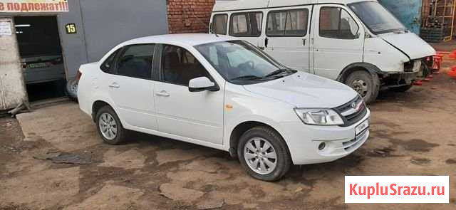 LADA Granta 1.6 МТ, 2013, 50 000 км Омск - изображение 1