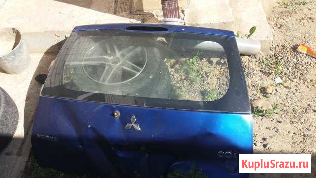 Стекло заднее Mitsubishi colt z34 Михайловск - изображение 1