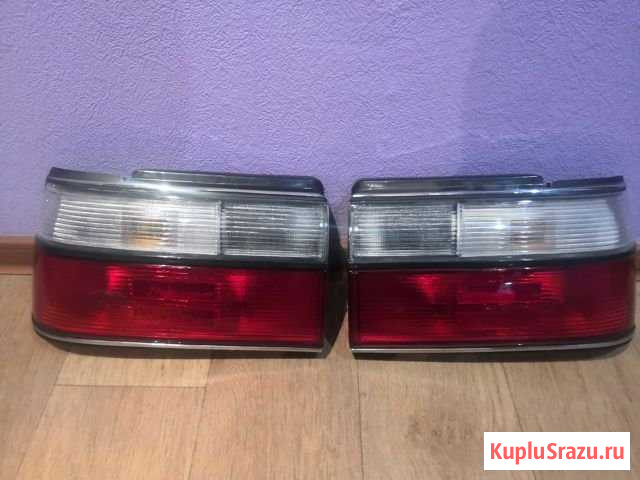 Стоп сигналы на Toyota Corolla 87-92гг Ванино - изображение 1