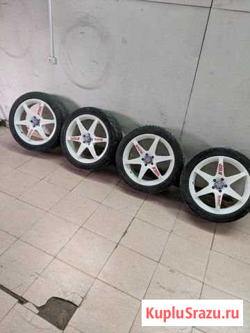 Rays versus японские дискиR17 5*100 резина TR968 Комсомольск-на-Амуре - изображение 1