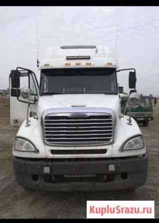 Седельный тягач Freightliner Columbia Ангарск