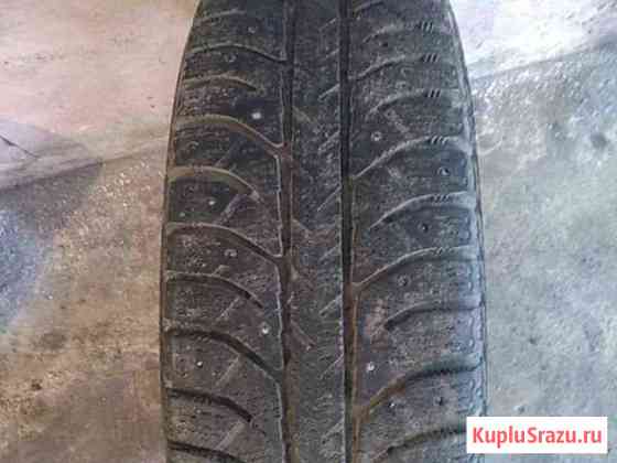 Продаётся зимняя шипованная резина Bridgestone про Россошь