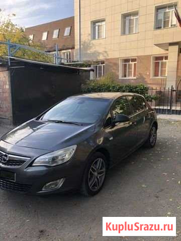 Opel Astra 1.6 МТ, 2011, битый, 104 000 км Астрахань - изображение 1