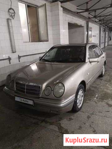 Mercedes-Benz E-класс 2.4 AT, 1998, 600 000 км Махачкала - изображение 1