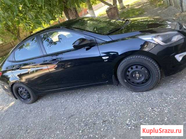 Hyundai Solaris 1.6 AT, 2016, битый, 86 550 км Гудермес - изображение 1