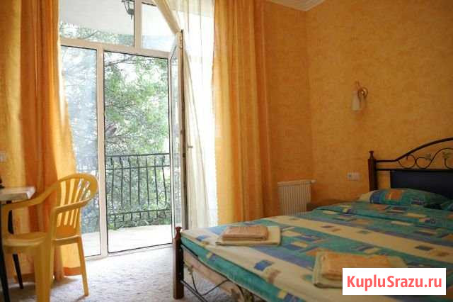 Комната 19 м² в 1-ком. кв., 3/5 эт. в аренду посуточно в Гаспре Гаспра - изображение 1