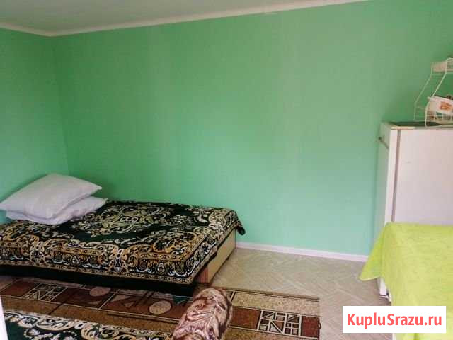 Комната 15 м² в 5-ком. кв., 1/1 эт. в аренду посуточно в Яровом Яровое - изображение 3
