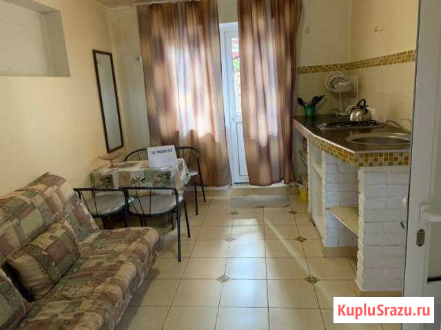 1-комнатная квартира, 42 м², 1/4 эт. в аренду посуточно в Алуште Алушта - изображение 2