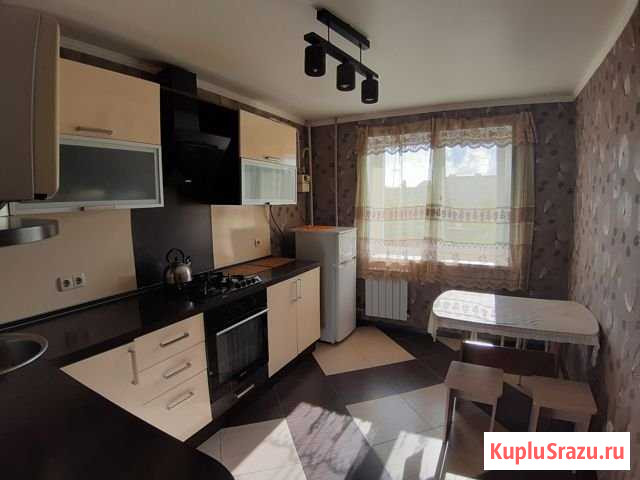 2-комнатная квартира, 54 м², 5/10 эт. в аренду посуточно в Саратове Саратов - изображение 1