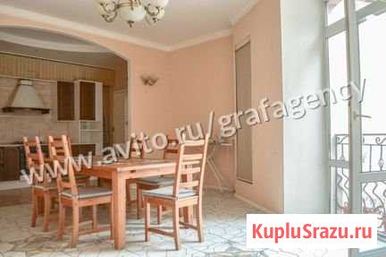 4-комнатная квартира, 140 м², 5/5 эт. в аренду на длительный срок в Санкт-Петербурге Санкт-Петербург - изображение 1