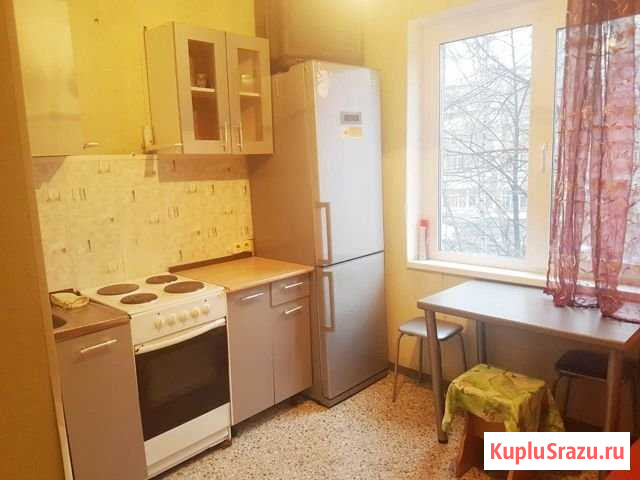 2-комнатная квартира, 50 м², 3/9 эт. в аренду на длительный срок в Челябинске Челябинск - изображение 2