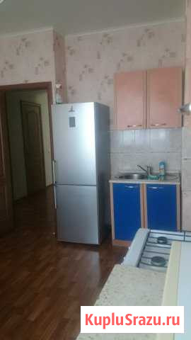 2-комнатная квартира, 65 м², 6/9 эт. в аренду посуточно в Волжском Волгоградской области Волжский - изображение 1