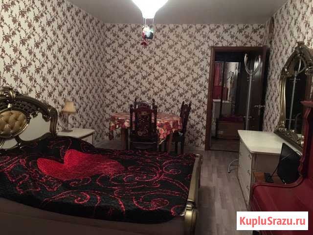 Комната 20 м² в 3-ком. кв., 2/10 эт. в аренду посуточно в Санкт-Петербурге Санкт-Петербург - изображение 1