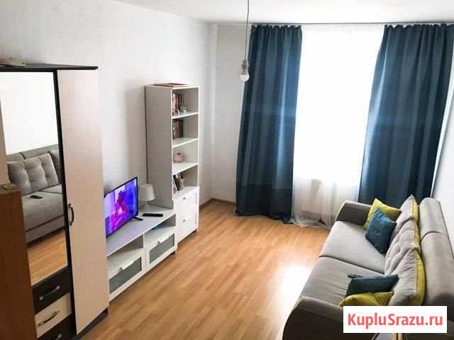 1-комнатная квартира, 48 м², 2/8 эт. в аренду на длительный срок в Екатеринбурге Екатеринбург - изображение 1