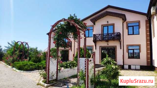 Дом 160 м² на участке 1 сот. в аренду посуточно в Саках Саки - изображение 1
