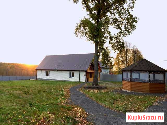 Коттедж 130 м² на участке 15 сот. в аренду посуточно в Отрадинском Отрадинское - изображение 1