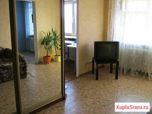 3-комнатная квартира, 50 м², 5/5 эт. в аренду посуточно в Ижевске Ижевск - изображение 2