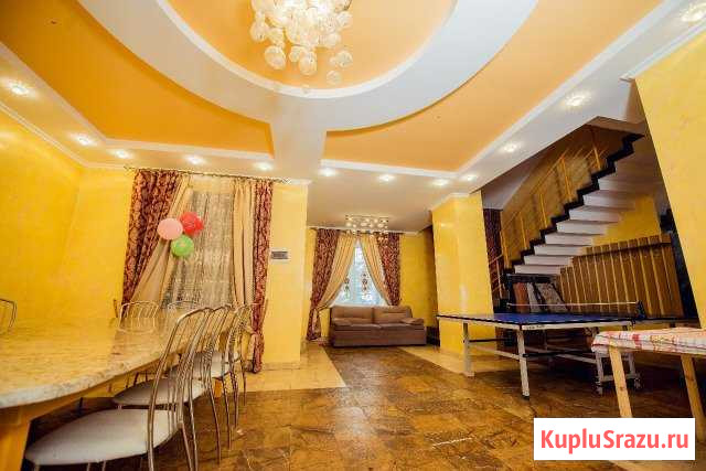 Коттедж 290 м² на участке 3 сот. в аренду посуточно в Казани Казань - изображение 1