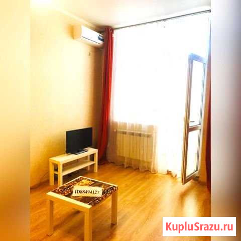 1-комнатная квартира, 45 м², 2/12 эт. в аренду посуточно в Севастополе Севастополь - изображение 1