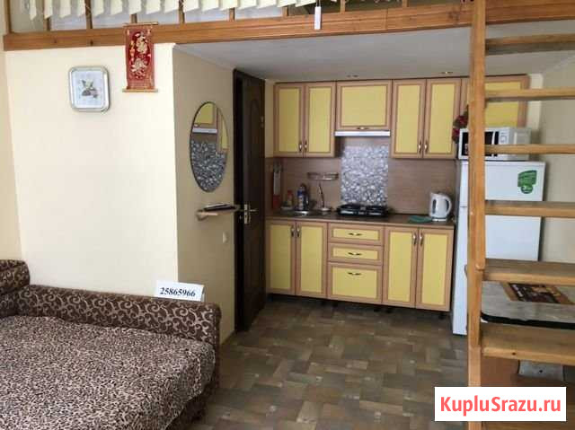 Квартира-студия, 25 м², 1/5 эт. в аренду посуточно в Алуште Алушта - изображение 2