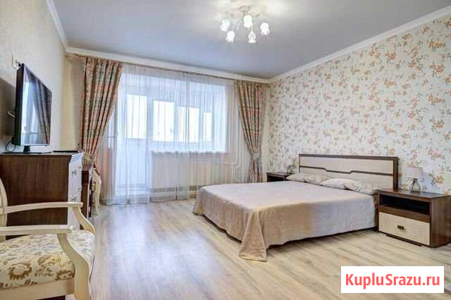 2-комнатная квартира, 80 м², 6/10 эт. в аренду посуточно в Тюмени Тюмень - изображение 1