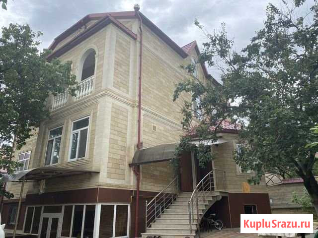 Дом 350 м² на участке 4.5 сот. на продажу в Махачкале Махачкала - изображение 1