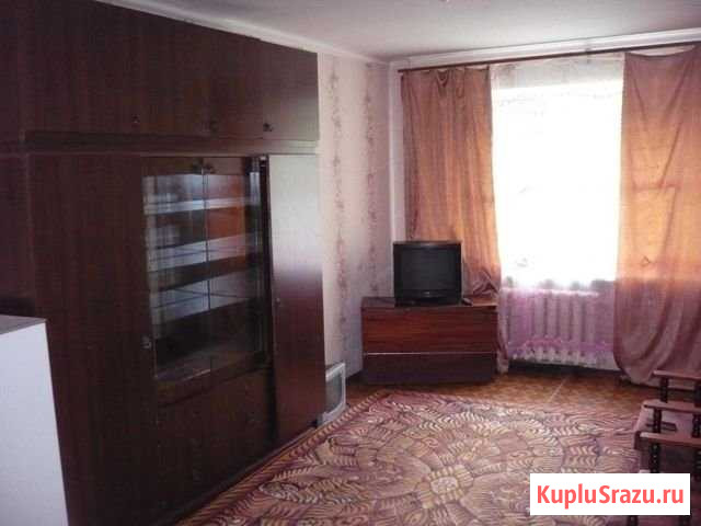 Комната 17 м² в 2-ком. кв., 1/5 эт. на продажу в Северске Северск - изображение 1