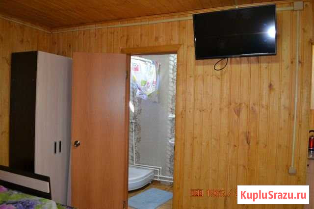 Комната 20 м² в 1-ком. кв., 2/2 эт. в аренду посуточно в Ейске Ейск - изображение 3