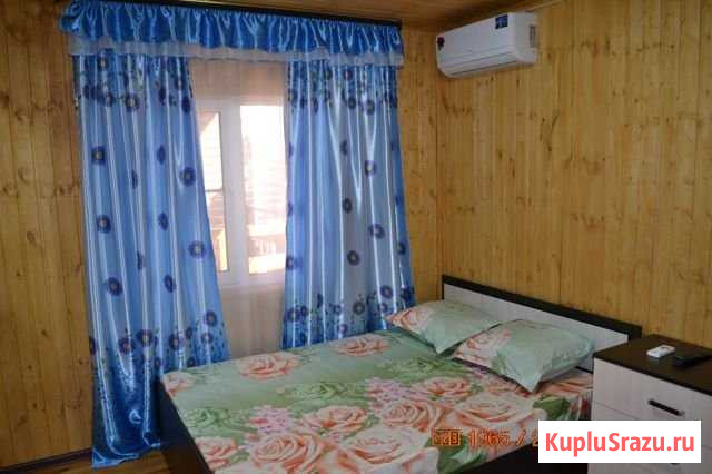 Комната 20 м² в 1-ком. кв., 2/2 эт. в аренду посуточно в Ейске Ейск - изображение 2