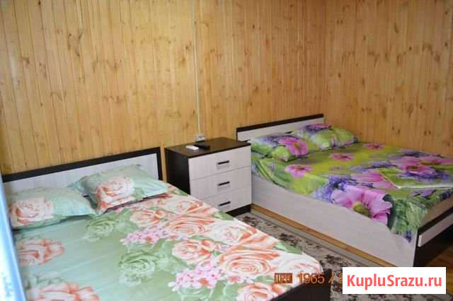 Комната 20 м² в 1-ком. кв., 2/2 эт. в аренду посуточно в Ейске Ейск - изображение 1