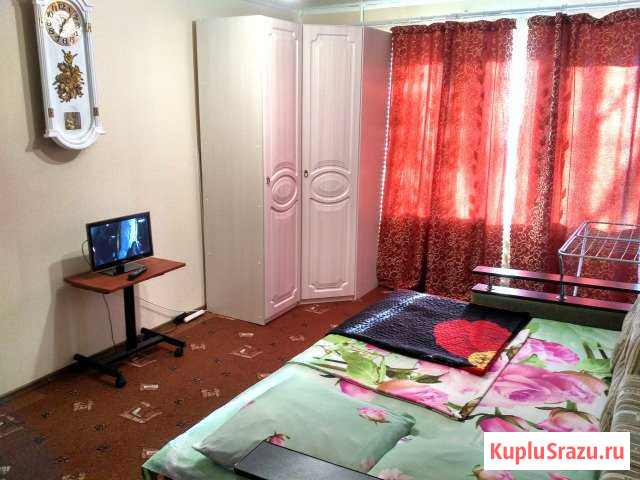 1-комнатная квартира, 35 м², 3/5 эт. в аренду посуточно в Новотроицке Новотроицк - изображение 1