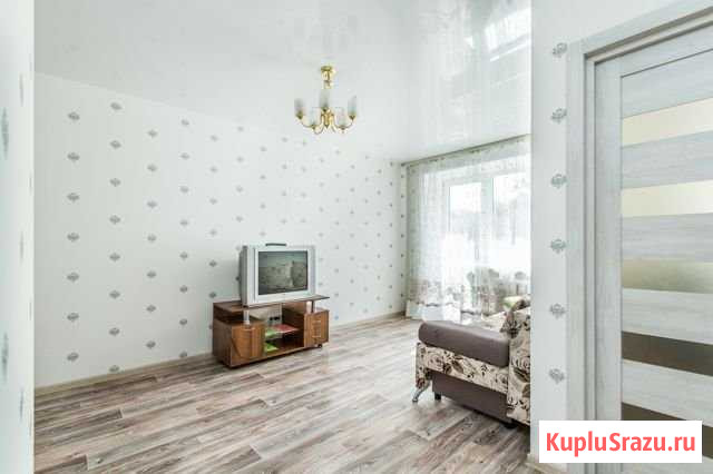 1-комнатная квартира, 32 м², 3/5 эт. в аренду посуточно в Тюмени Тюмень - изображение 2