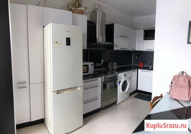 1-комнатная квартира, 37 м², 3/5 эт. в аренду на длительный срок в Нефтекамске Нефтекамск - изображение 1