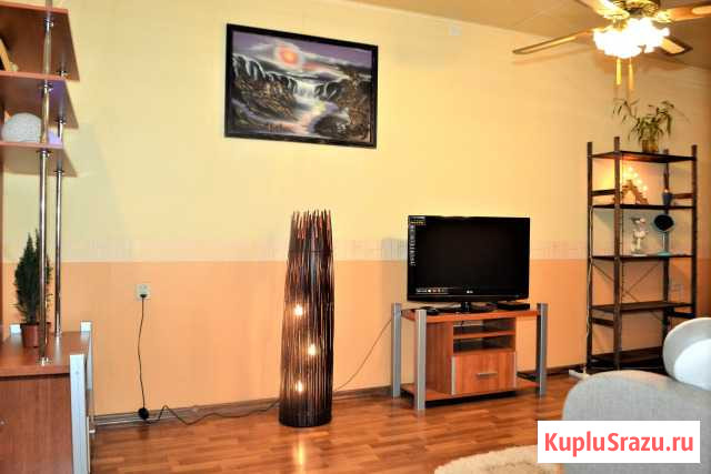 2-комнатная квартира, 48 м², 3/5 эт. в аренду посуточно в Мурманске Мурманск - изображение 3