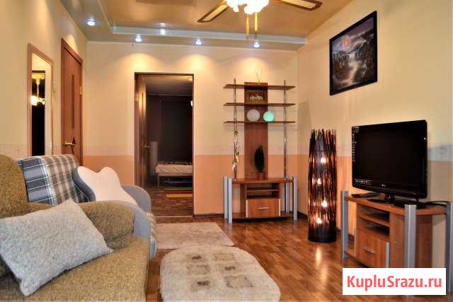 2-комнатная квартира, 48 м², 3/5 эт. в аренду посуточно в Мурманске Мурманск - изображение 1