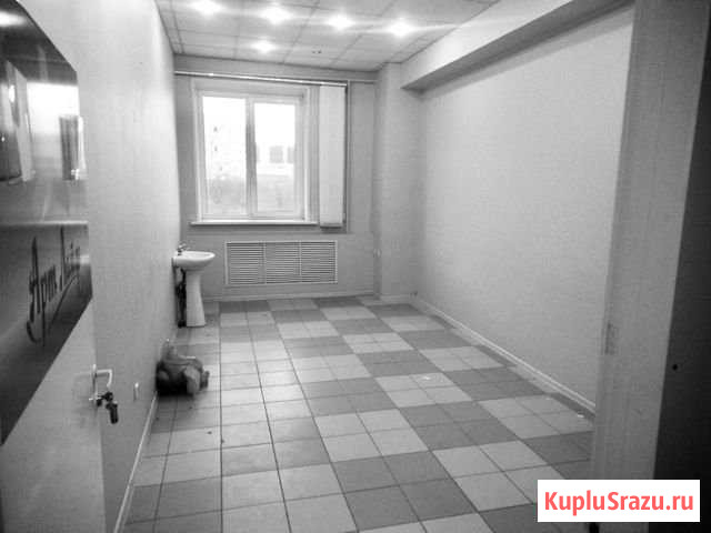 Офис 18 кв. м по ул. Мира с водой, парковка Волжский - изображение 1