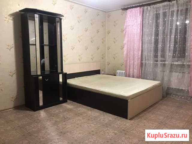 2-комнатная квартира, 55 м², 2/9 эт. в аренду на длительный срок в Симферополе Симферополь - изображение 1