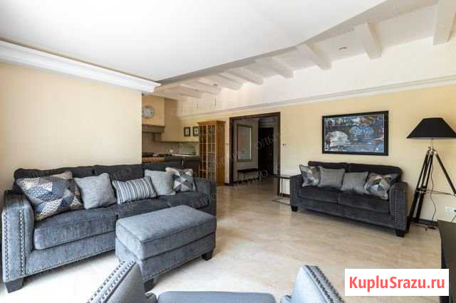 3-комнатная квартира, 96 м², 3/3 эт. в аренду на длительный срок в Санкт-Петербурге Санкт-Петербург - изображение 1