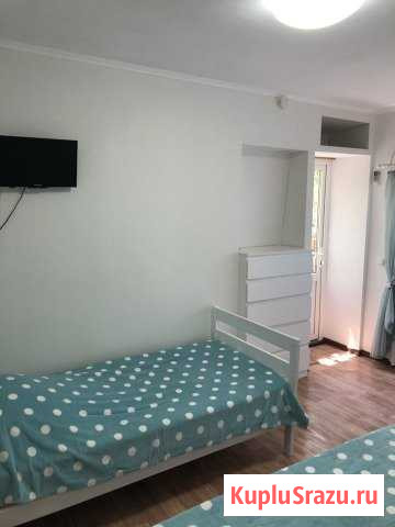 Комната 15 м² в 1-ком. кв., 2/2 эт. в аренду посуточно в Ейске Ейск - изображение 3